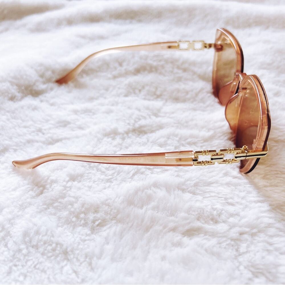 Liana Clear Tan Sleek Sunglasses - Picture 6 of 10